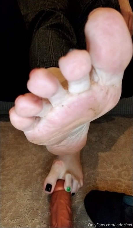 jadezfeet porn model photos