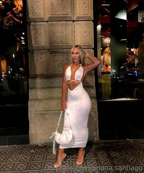 ariana santiago model naked images