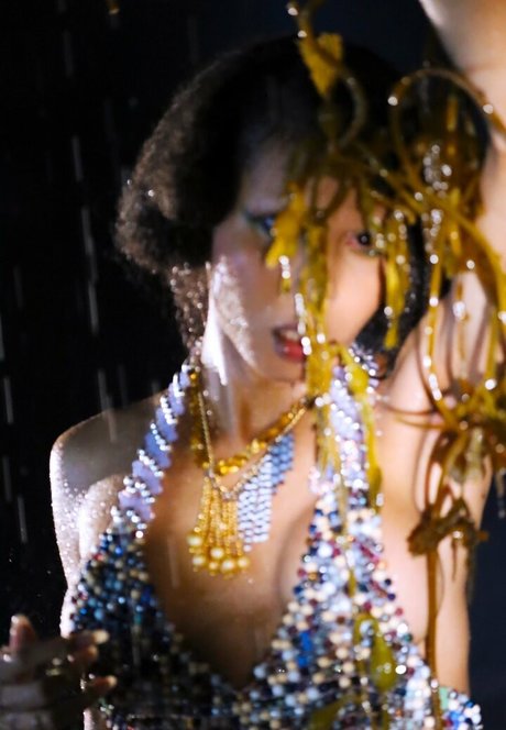 adjust rain star high quality photo