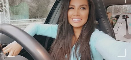 IvySky pretty actress pics