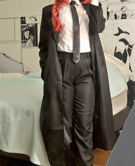 KaineIfera model pretty photo