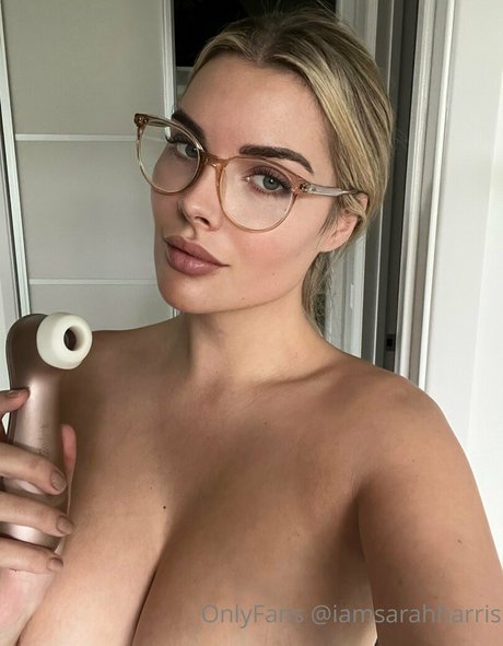 iamsarahharris xxx star img