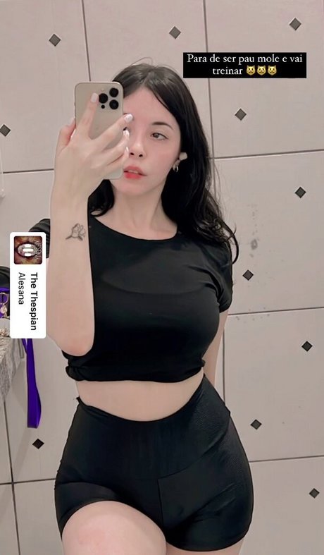 Caroline Favorino adult actress gallery