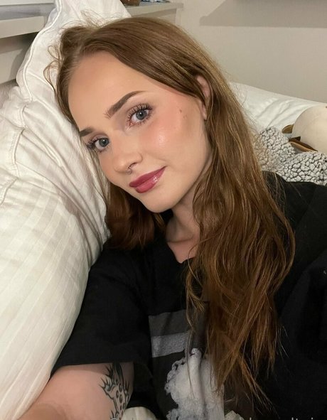 tiddyvaultvip pornstar perfect gallery