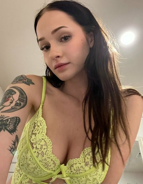 tiddyvaultvip nudes pornstar archive