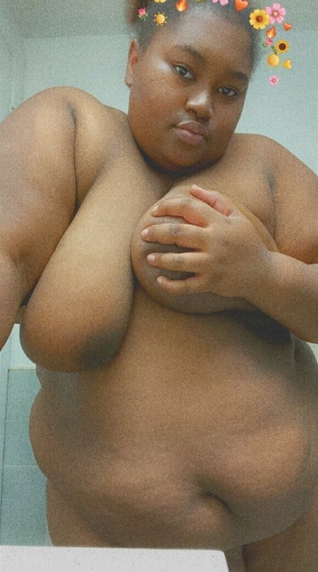 nayizx3 adult model photos