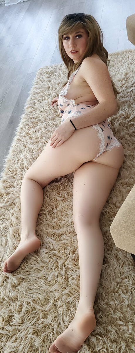 only vixen pornstar adult pic