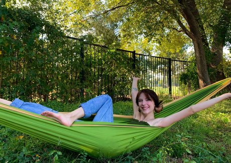 selflovemary hd star photo