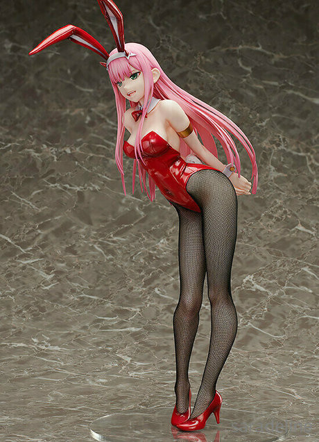 saradeline porn actress pic