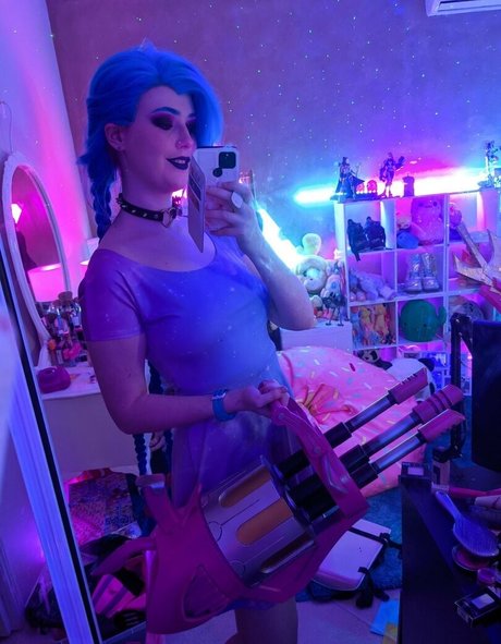 Pinipy nude star photo