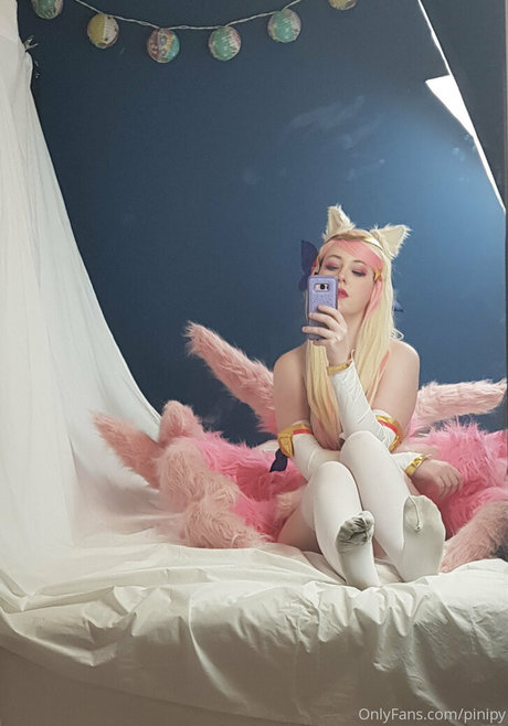 Pinipy model nude images