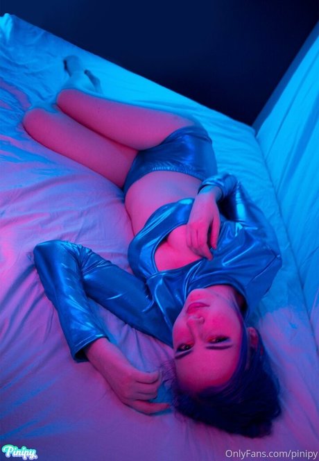 Pinipy naked actress images