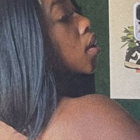 liamirandalinzy erotic model pictures