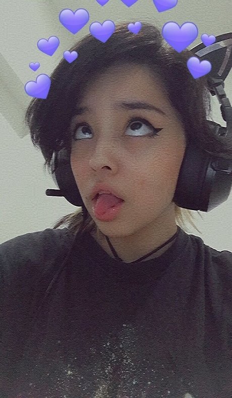 Nickdronninger nude actress pics