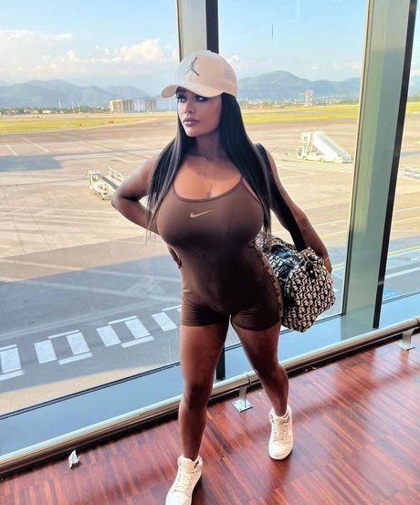 JustNati pretty actress images