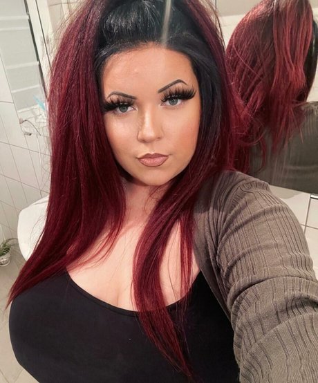 Eva Angel star perfect archive