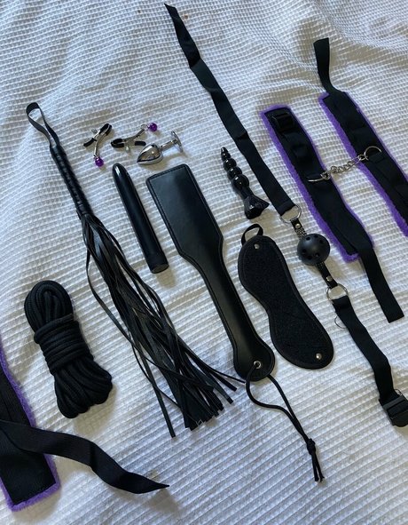 caityloux pornstar nude pictures