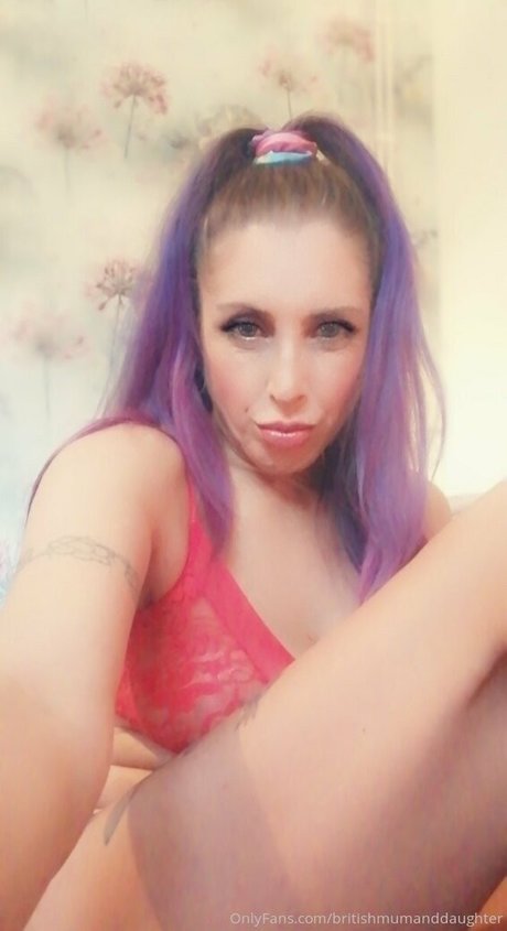 britishmumanddaughter star free image