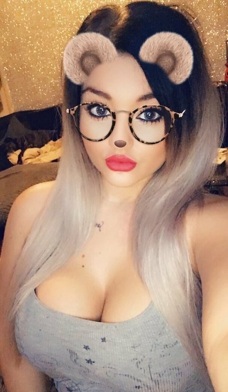 britishmumanddaughter model nudes archive