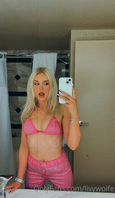 livywolfe pornstar pretty galleries