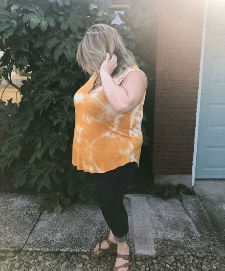 plussize andfine xxx pornstar img