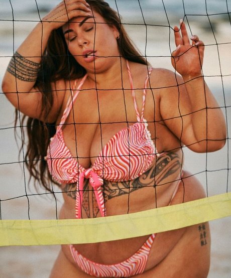 Antonia Waerea Adams perfect actress pics