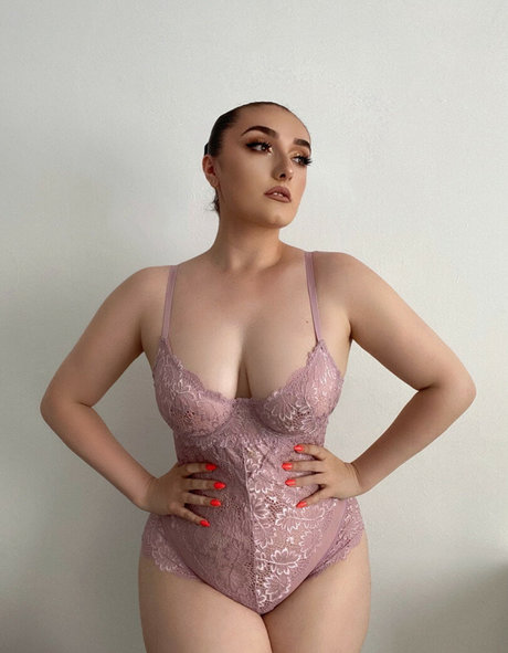 Sammie Warren star nude gallery