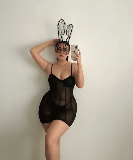 Sammie Warren model art pictures