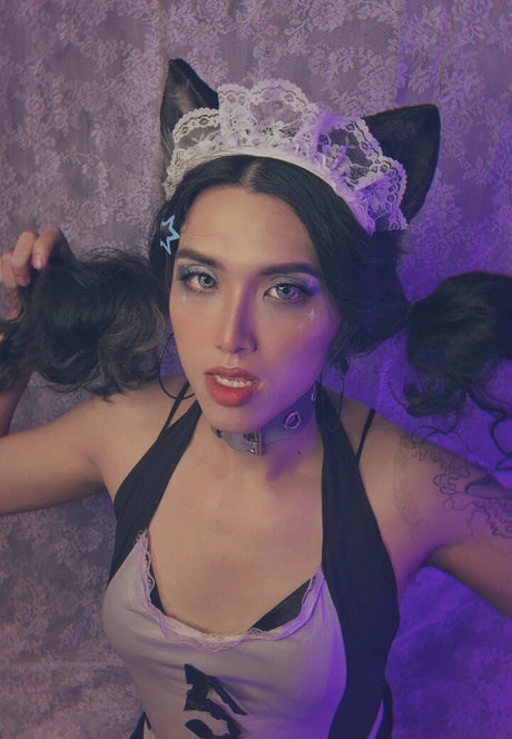 Emily Yunicorn beautiful model pic