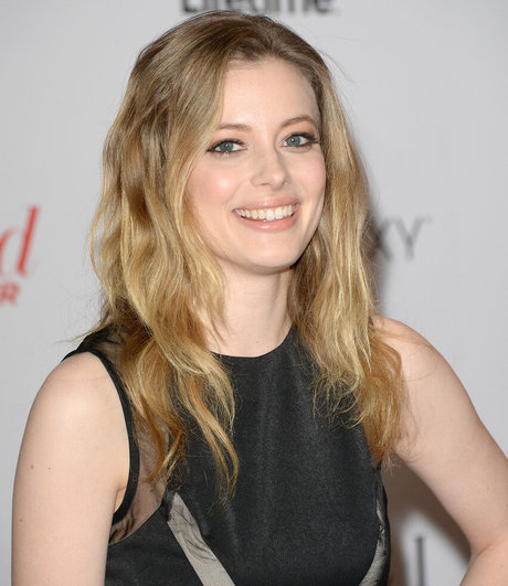Gillian Jacobs pretty actress photos