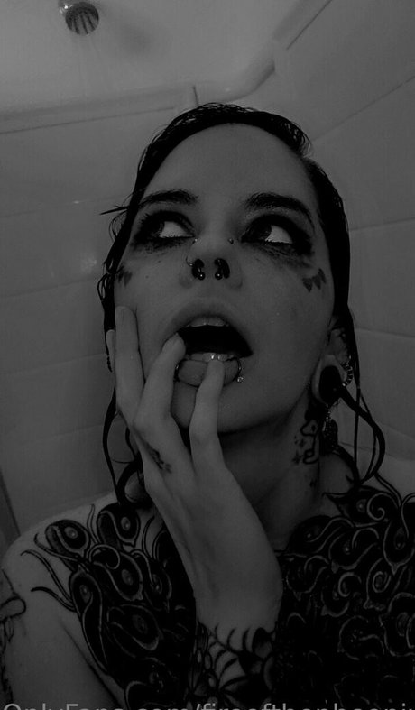 fireofthepheonix nice model photo