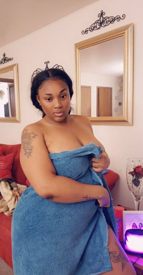 fineapple diva star top gallery