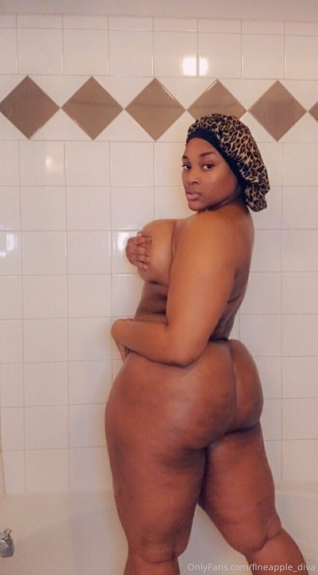 fineapple diva sex star photos