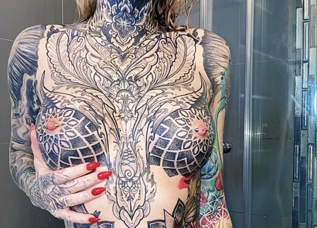 Becky Holt model images