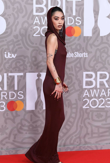 Rina Sawayama best star pic