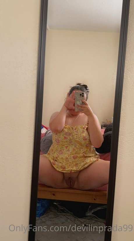 devilinprada99 perfect model photo