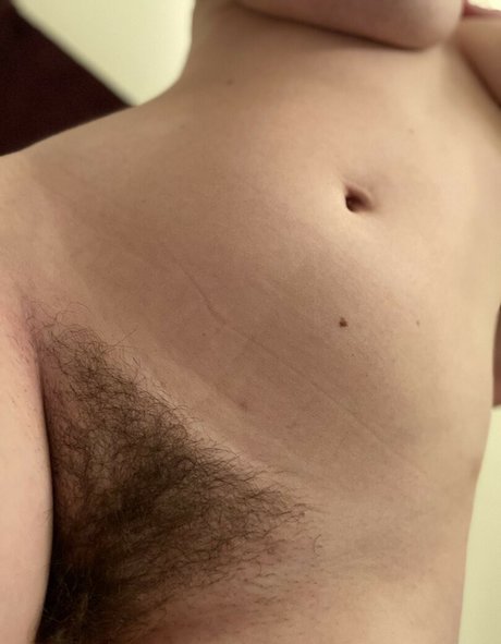 CreepQueen pornstar perfect pics