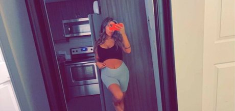 Milliondollamamiiii nice model pictures