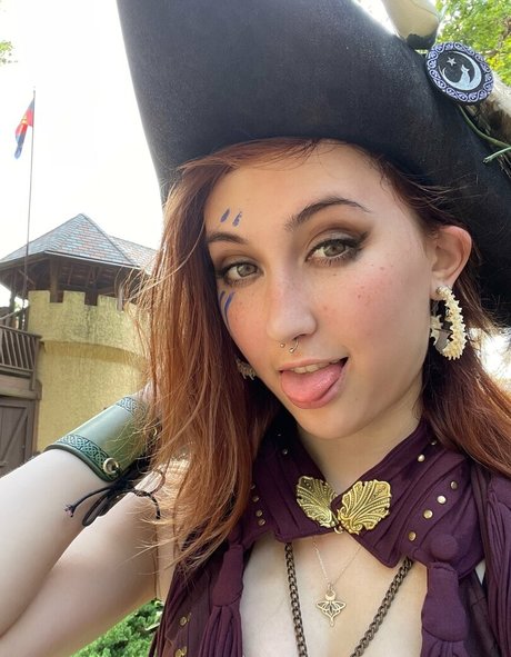 gillianfoxglove high quality actress img