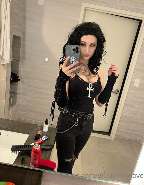 gillianfoxglove nude star archive