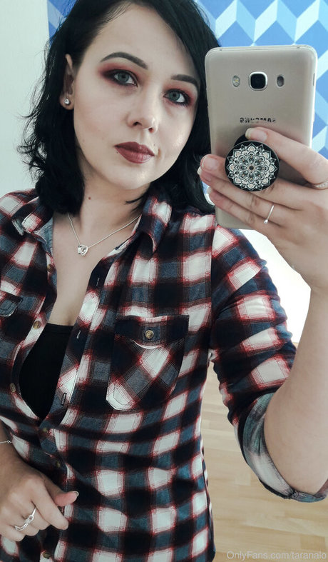 taranalo adult star pics