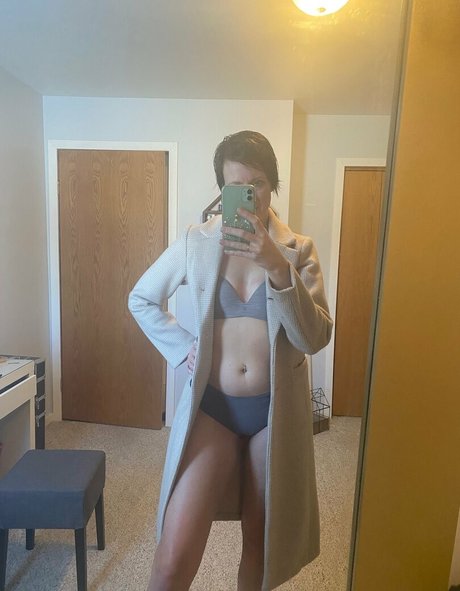 mrs veronica sex actress picture