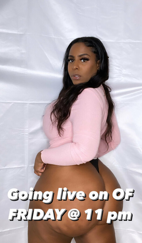 curvy girl next door onlyfans top archive