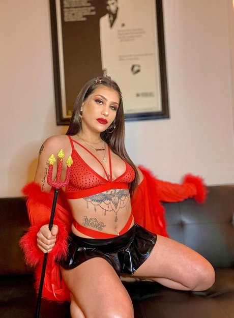 nvstycouture erotic actress archive