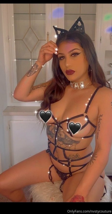 nvstycouture hot model photos