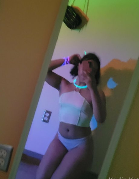 kayliekat hd model pics