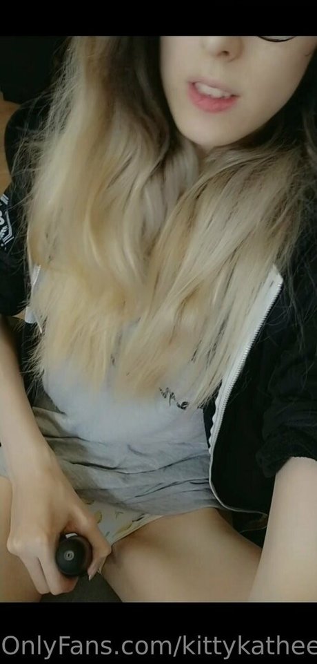 kittykathee star sexy images