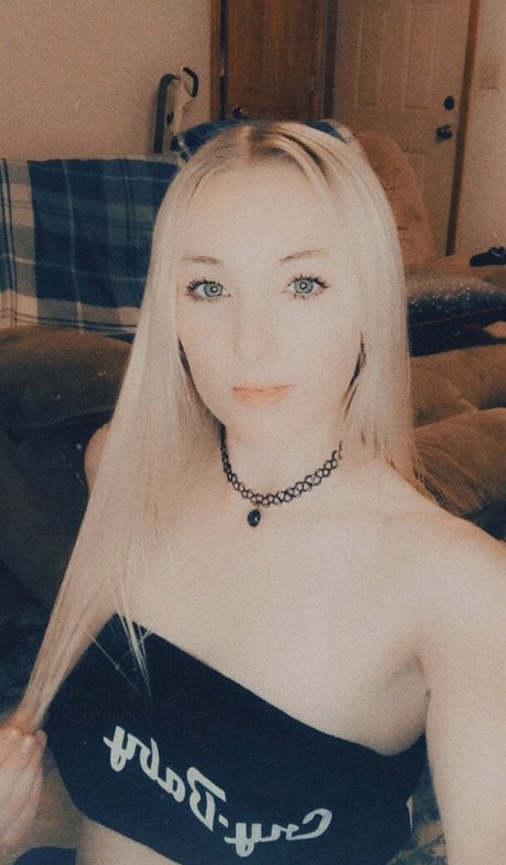 brittneysoles pornstar naked images