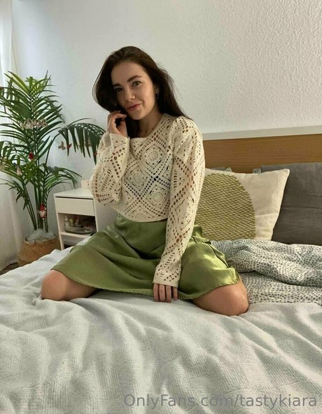 fairy gloria model naked pics