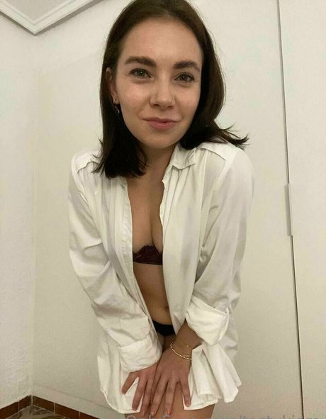 fairy gloria pornstar nudes galleries